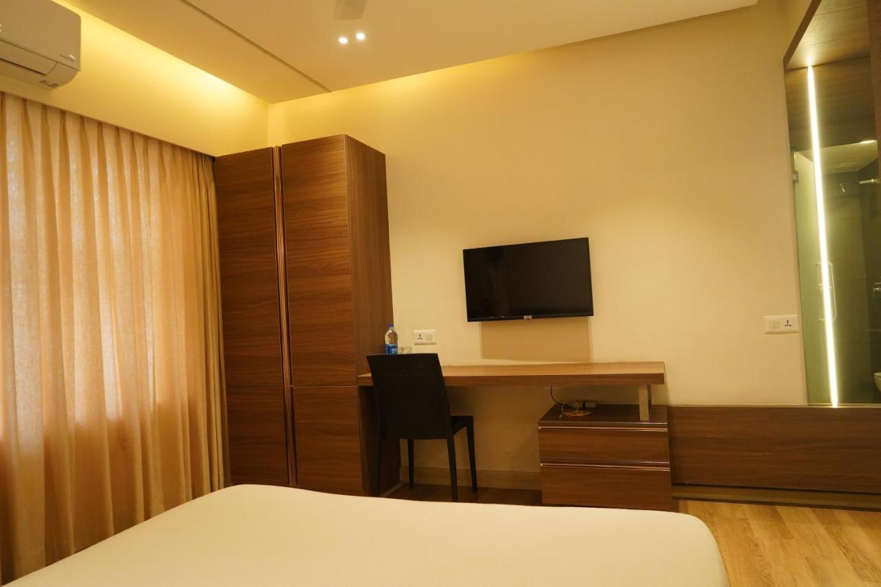 Hotel Bekal International Kasaragod Ngoại thất bức ảnh