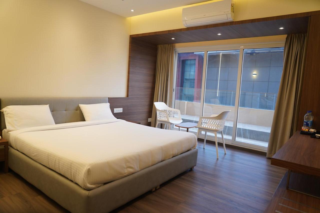 Hotel Bekal International Kasaragod Ngoại thất bức ảnh