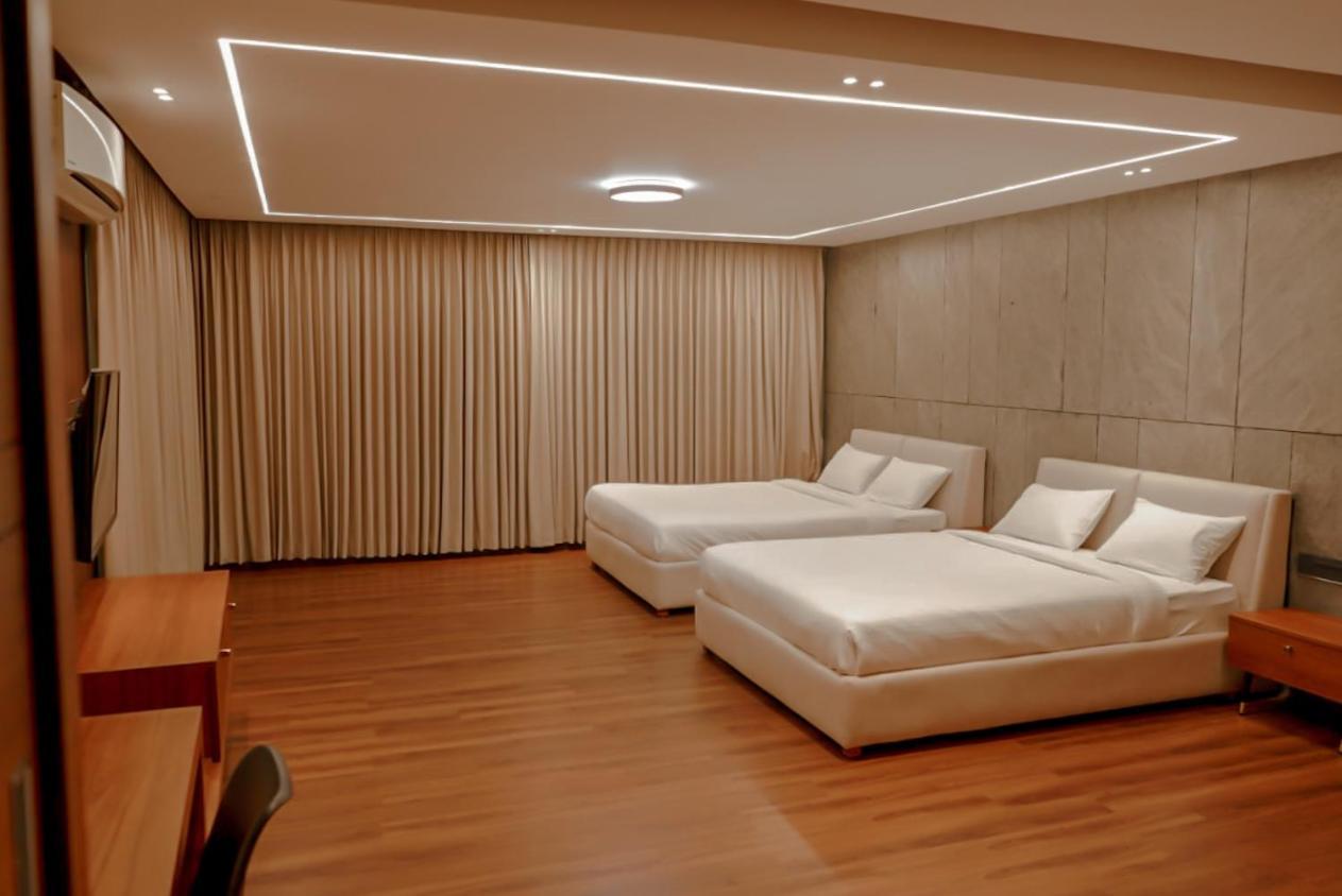 Hotel Bekal International Kasaragod Ngoại thất bức ảnh